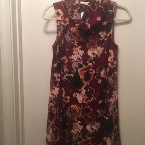 Brand new floral cowl neck shift dress size Small